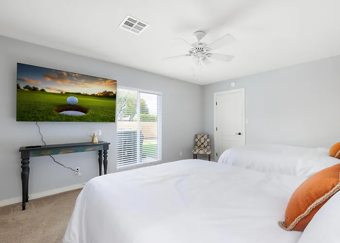 Location, Heated Pool, Hot Tub, Game