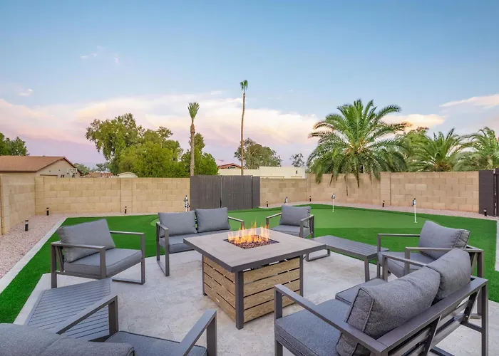 Holiday home Location, Heated Pool, Hot Tub, Game *